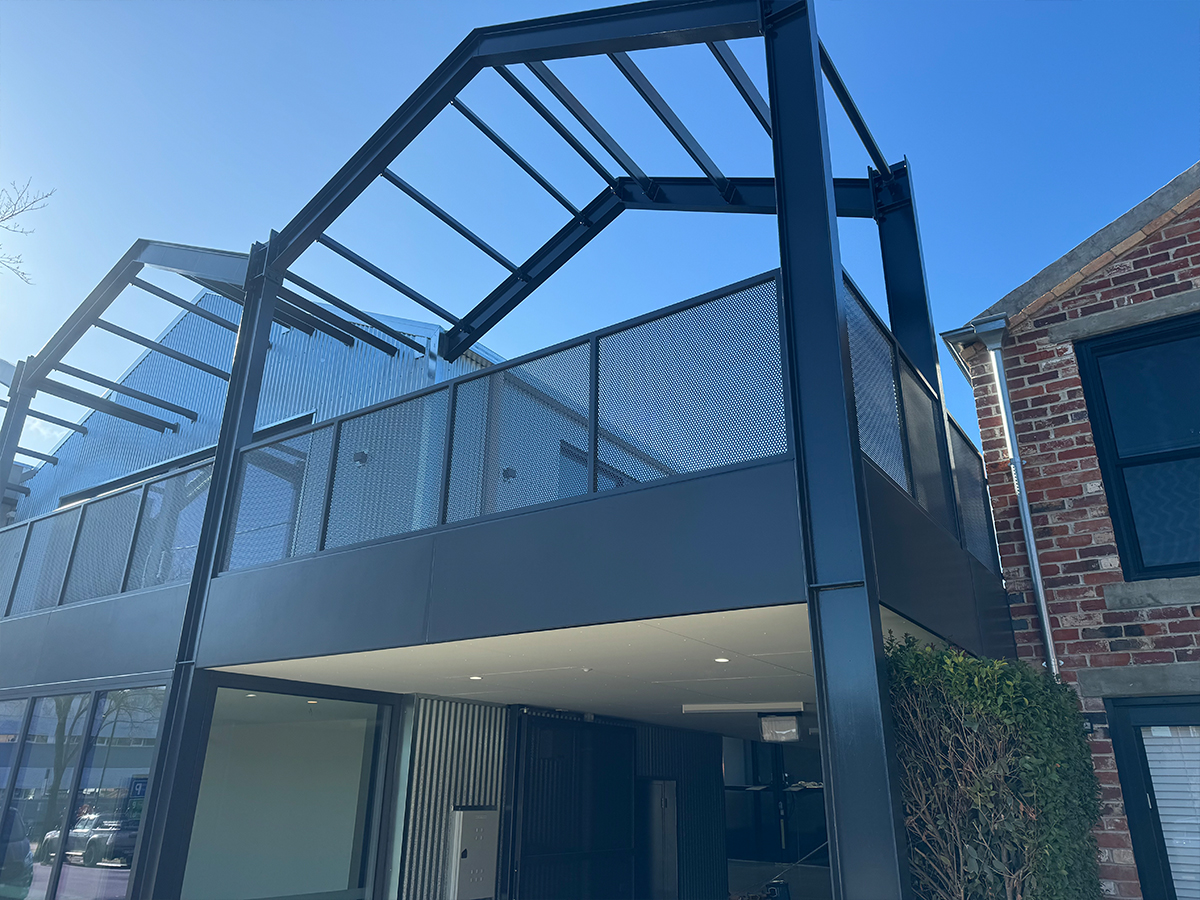 Steelwork & Light Columns